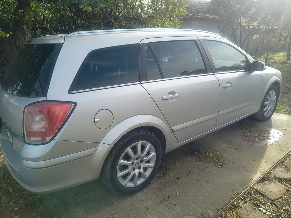 Astra H 1,6 Gas, комби сребриста