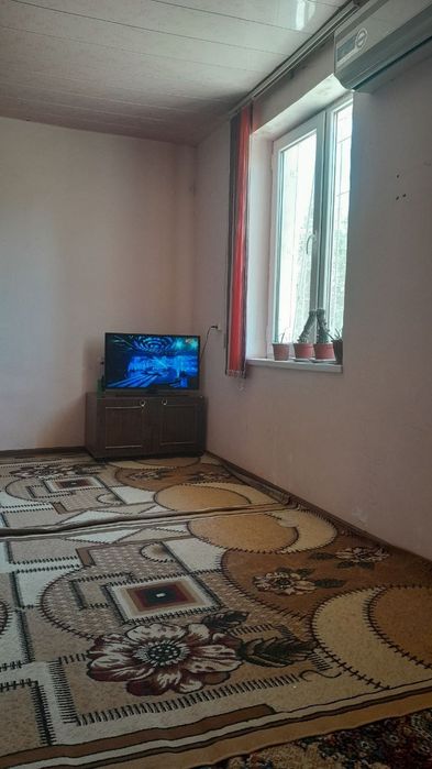 Konechkada 2 xonalik uy ijaraga beriladi.