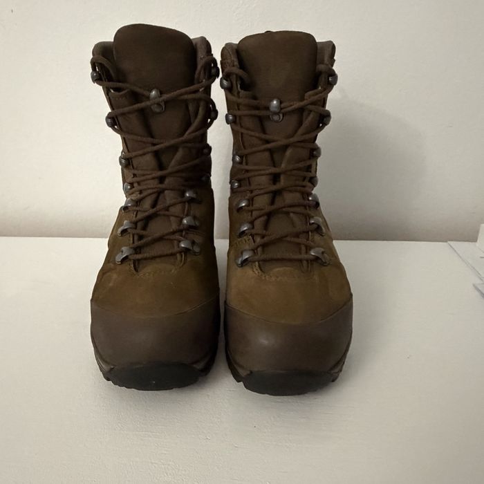 Bocanci militari Haix