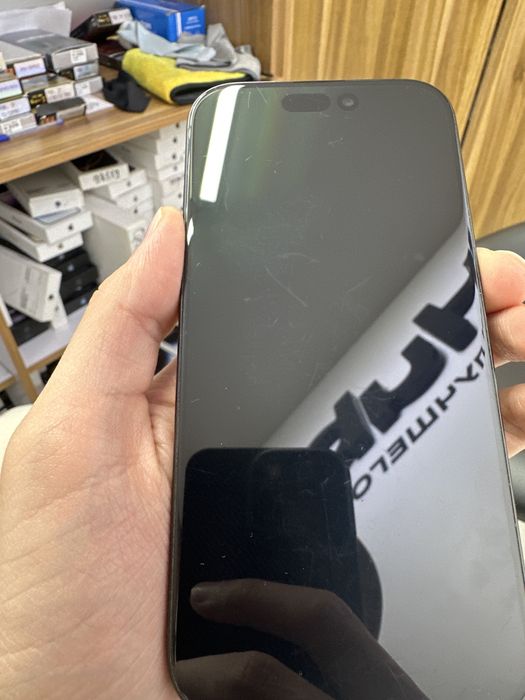 iphone 16pro black 128gb