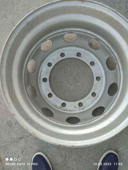 Fura diska 22.5 razmeri holati yaxshi baloni bilan