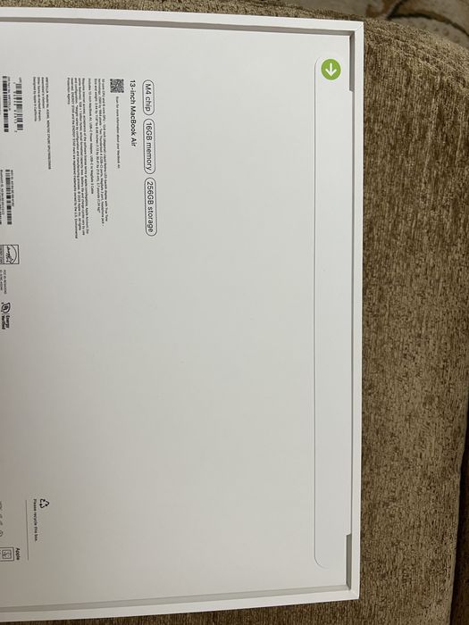 MacBook Air M4 16/256 новый, запечатанный!