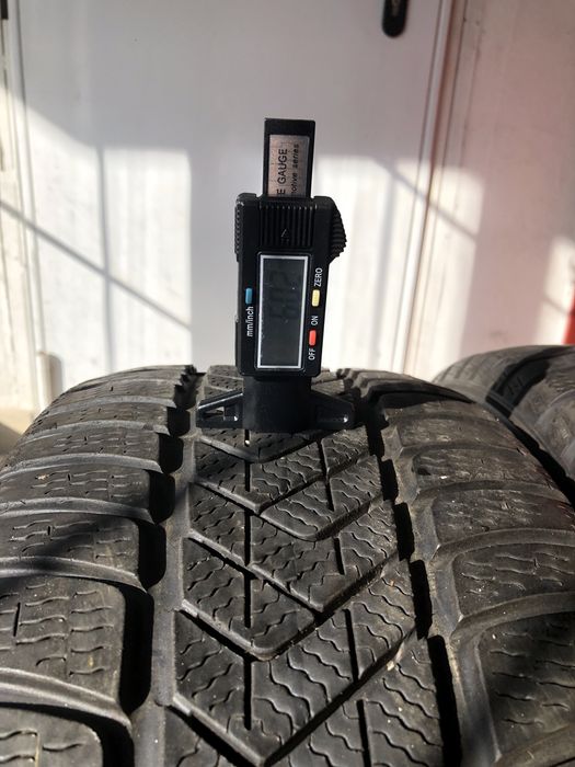 Зимни гуми 245/40/19 Pirelli Sottozero 3 rsc runflat 2бр