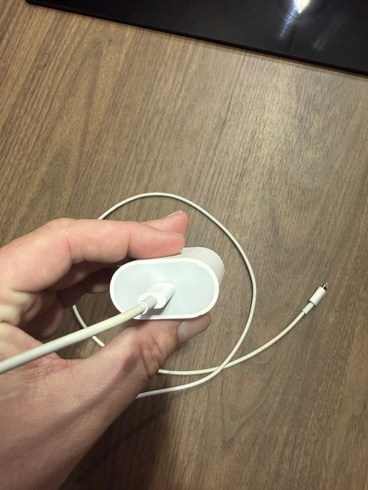 Incarcator iphone plus cablu usb c to lightning 10/10 Pret 89 lei