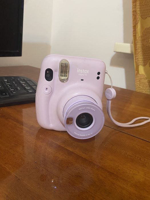 Instax - фотоаппарат моментальной печати