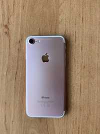 Продавам iPhone 7 работещ