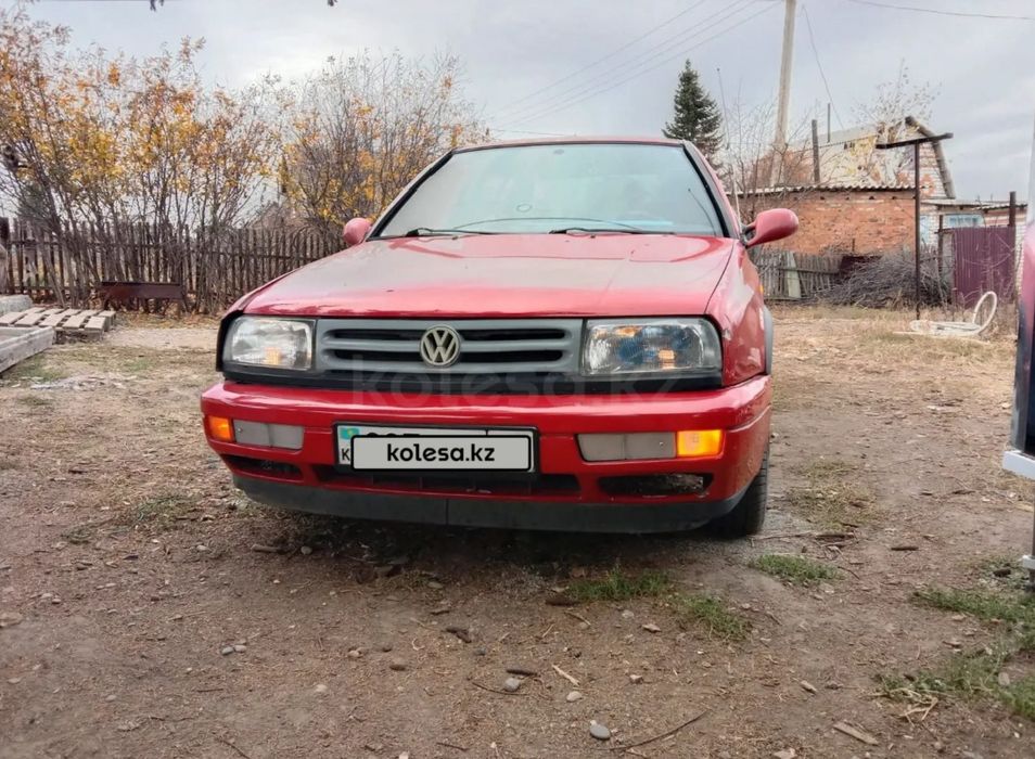 Продам машину Volkswagen vento