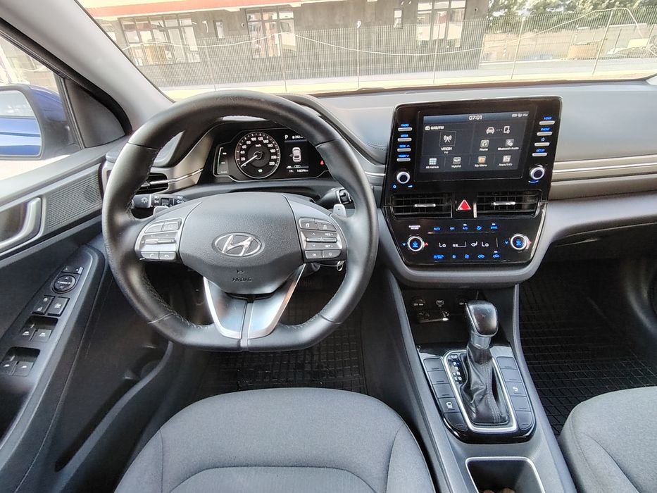 Hyundai Ioniq Hybrid FACELIFT ideal Uber/Bolt
An fabricatie 2021-06 !