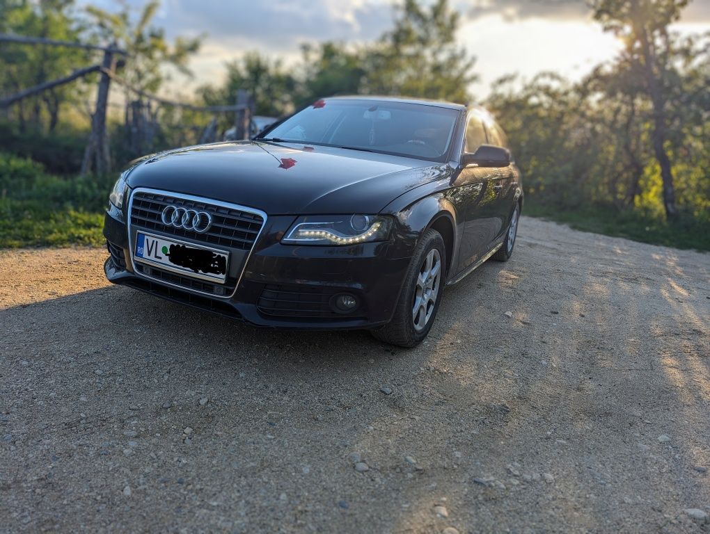 Vând Audi A4 b8.