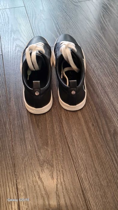 сникърси Calvin Klein-номер 39