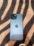 Vând   iPhone 15