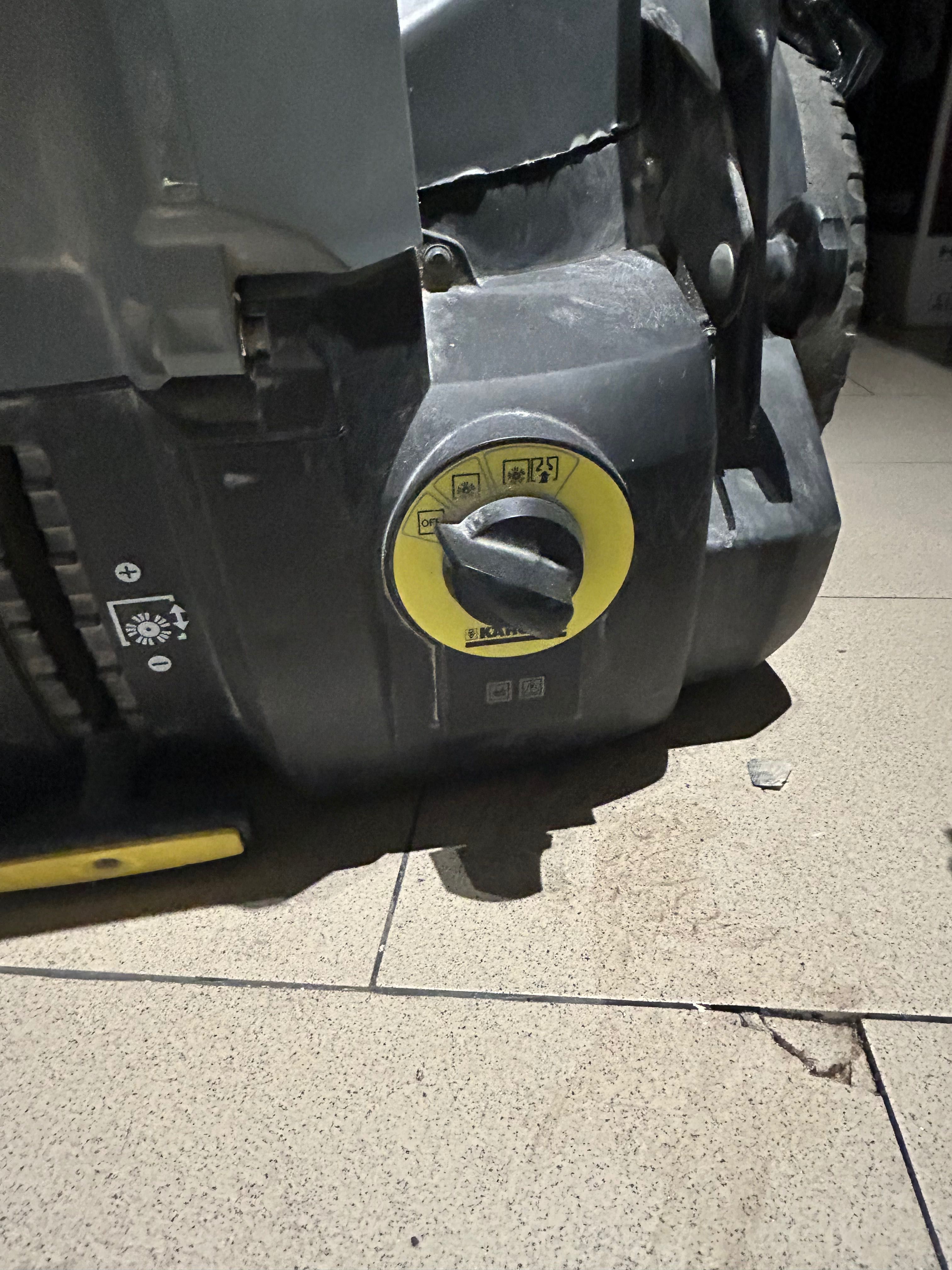 Метачна машина Karcher KM 70/30C