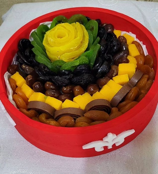 Боксы из сухофруктов