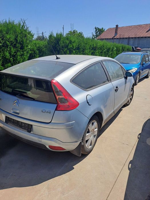 dezmembrez citroen c4 benzina 1.4