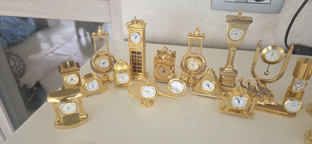 Colecție ceasuri miniatura