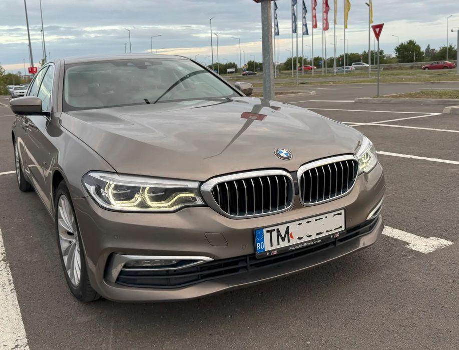 BMW Seria 5 BMW 520d xDrive Luxury Line 2017 diesel 4x4 190CP