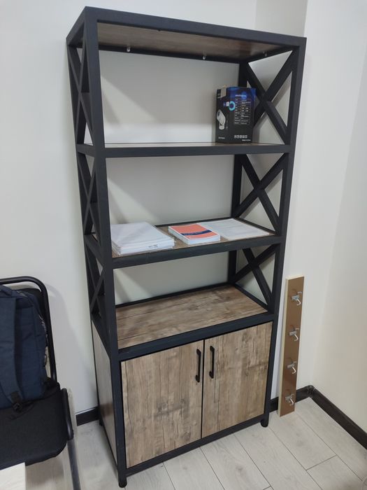 Stellaj loft dizayn, polka shkaf мебель для офиса knigi printera