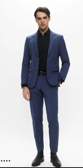 Продам костюм мужской двойка в отличном состоянии