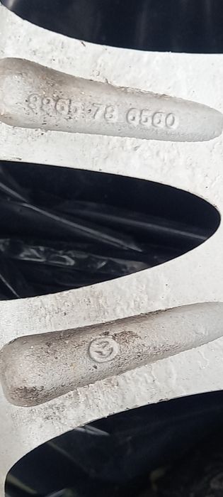 Jante Mazda 195/45 R16