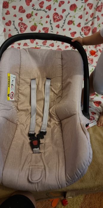 Vând carut copii 3in1