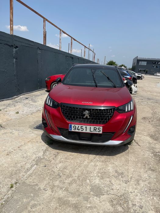 Dezmembrez  Peugeot 2008 2021 Rosu GT Line