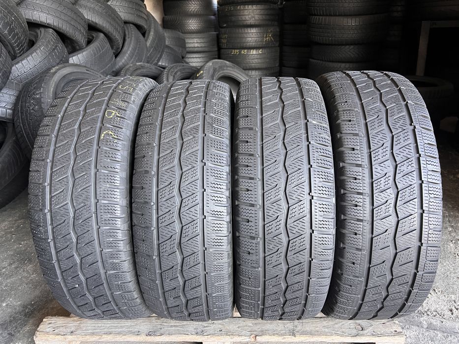 4 anvelope iarna 235/65/16 C , Hankook , DOT 2022