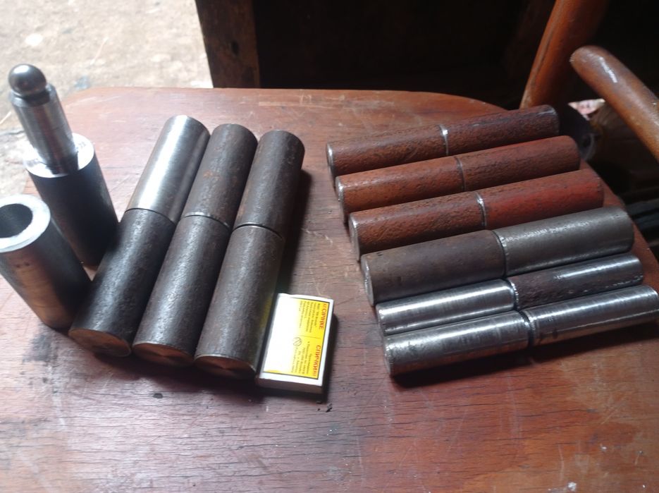 Для ворот и дверей навесы диаметром 30 мм  читаем описание