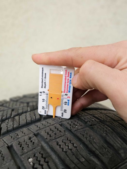 Jante aliaj 17 inch cu anvelope iarna Hankook 5 x 108 Ford Peugeot