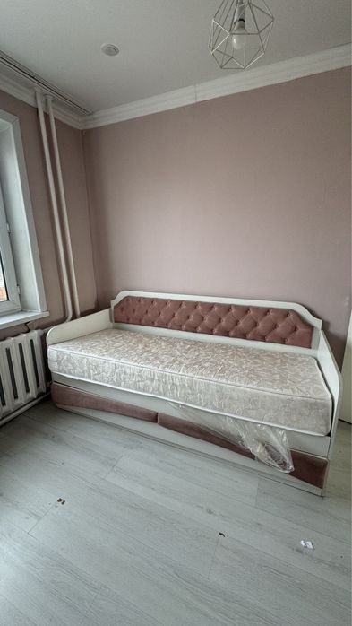 Продап детскую кровать с ортопед матрасом