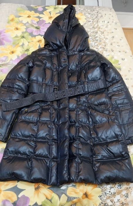 Geaca dama, Zara livrare personala in București, nu accept livrări onl