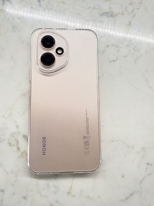 Vand Telefon Honor 400