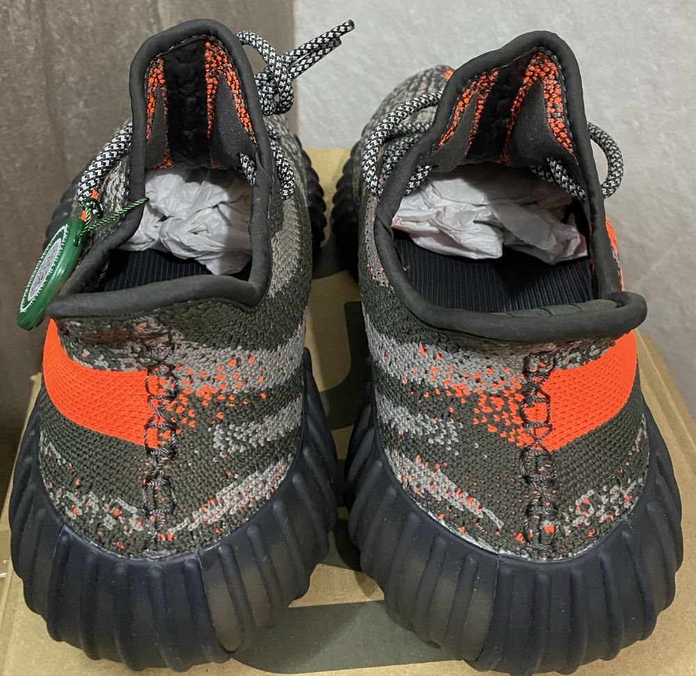 Yeezy Boost 350 V2, Carbon Beluga, 38, 100% autentici