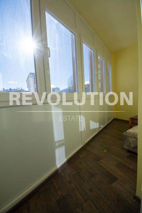 Дава се под наем Тристаен апартамент в София, Младост 4 - 105 кв.м за 650 € - Снимка #12