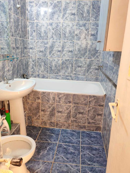 Persoana fizica vand ap 2 camere tip Q etaj 1 in Nufarul util 48,56 mp