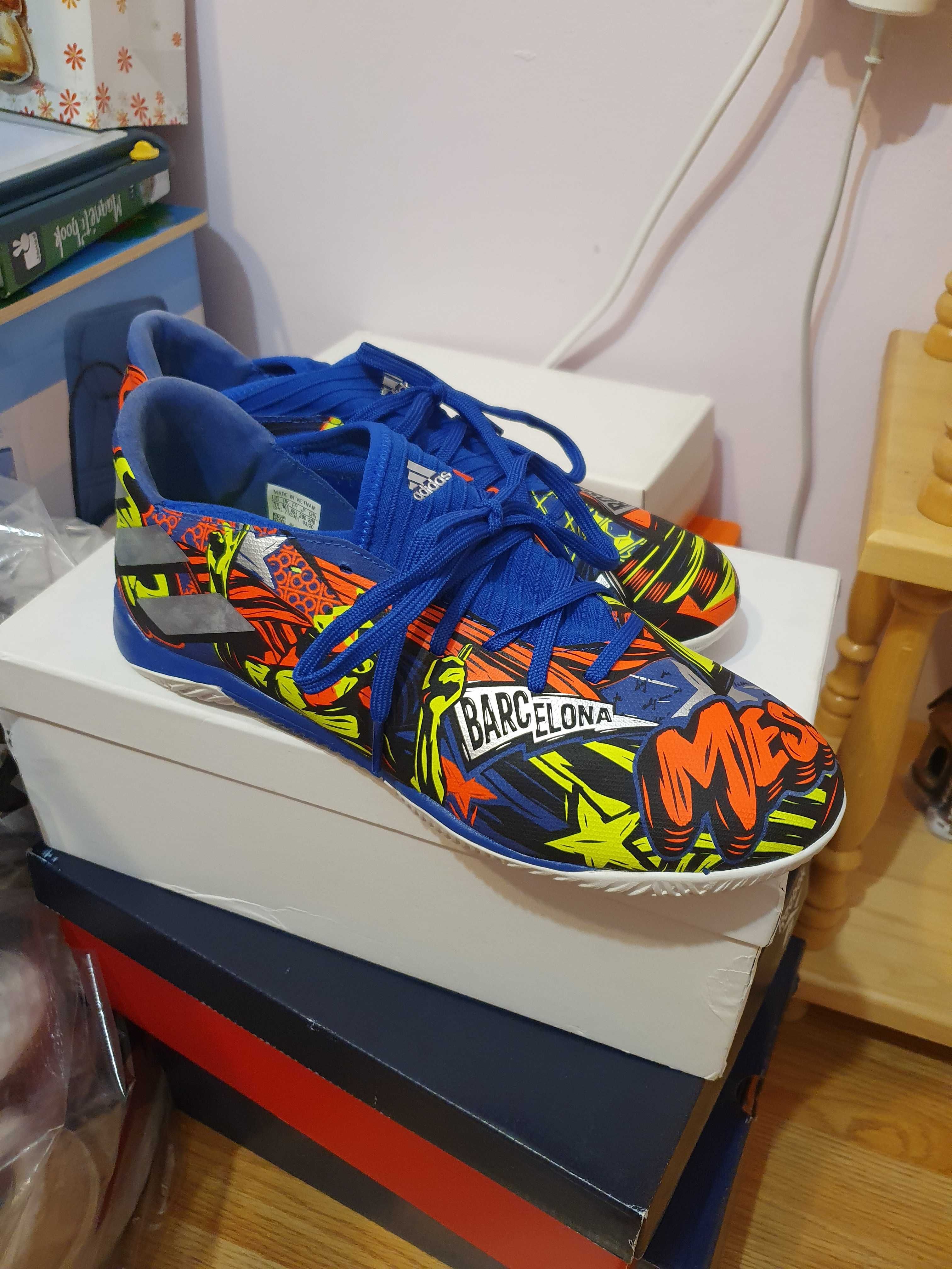 Adidas limited edition маратонки 43 номер нови