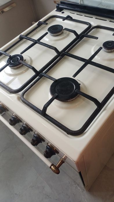 Газ плита сатылады.