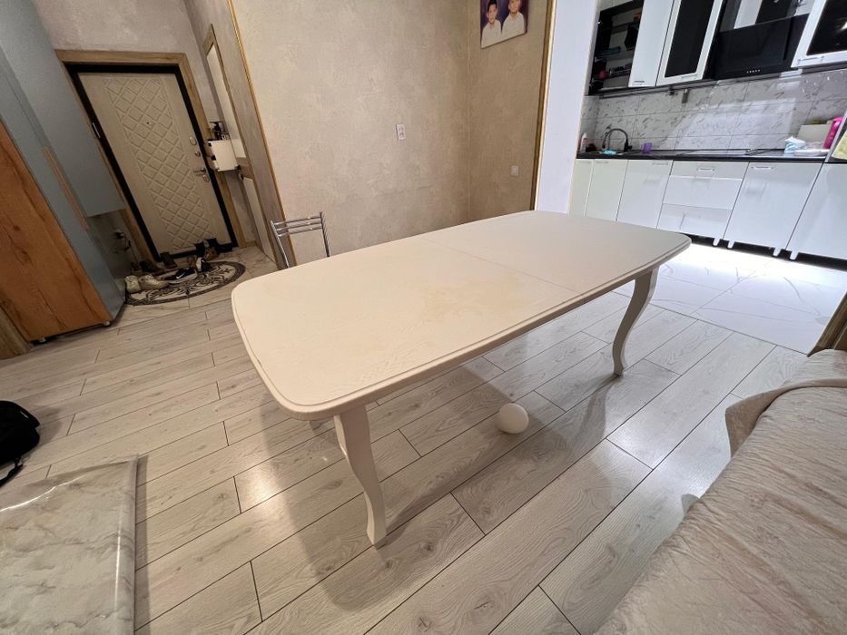 Продам стол раздвижной