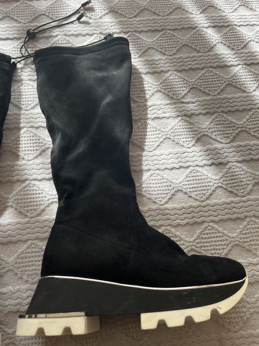 Дамски дълги ботуши