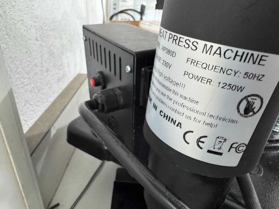 Термопреса за тениски - НЕ РАБОТЕЩИ