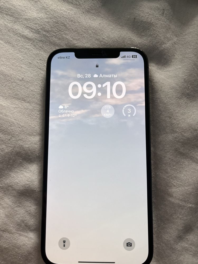 Продам Iphone 12  pro Max 128Гб за 200 000тг