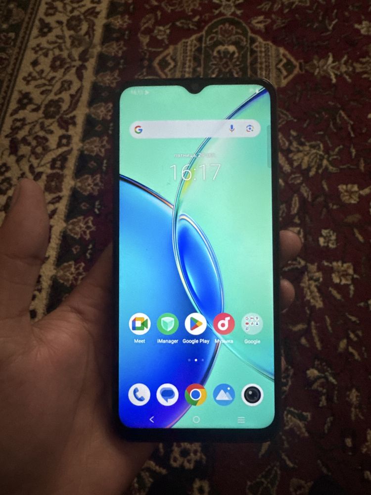 Продам телефон Vivo Y17s