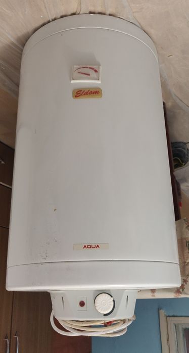 Vând boiler 80 litri
