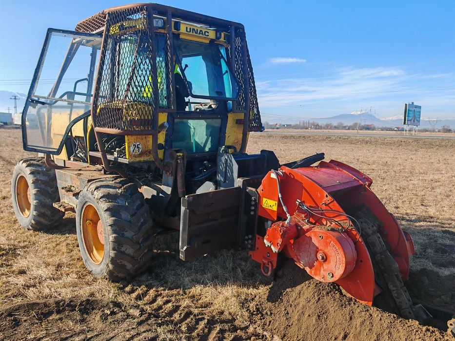 Atașament săpat șanțuri Ditch Witch CTH 120