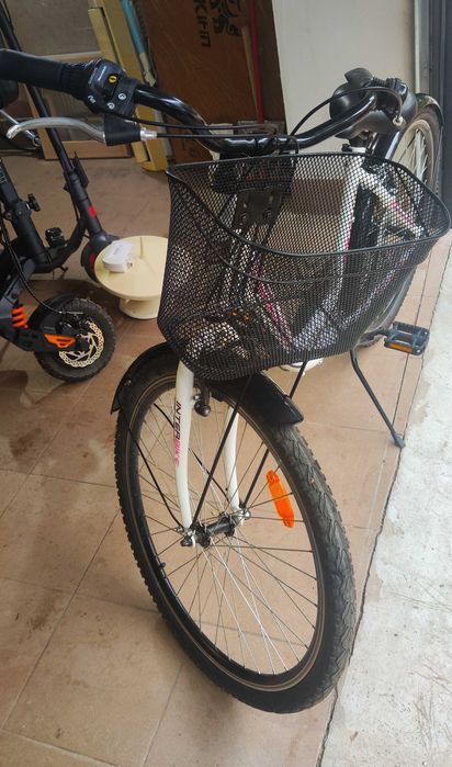 Дамски велосипед / женско колело - МНОГО ЗАПАЗЕНО