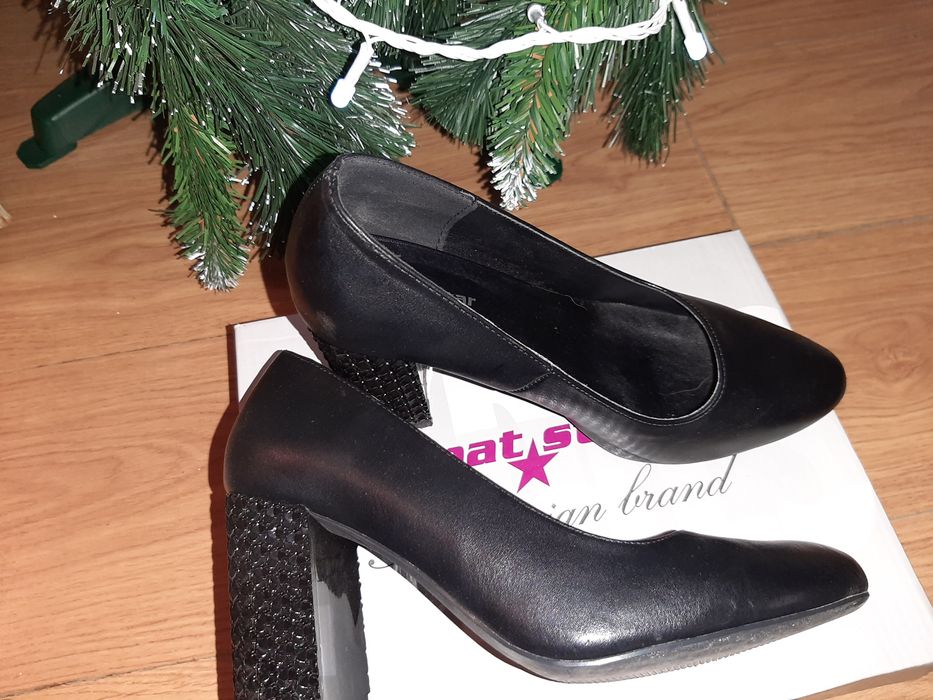 Дамски обувки  !