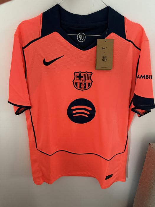 Tricou Barcelona third kit sezonul nou fotbal