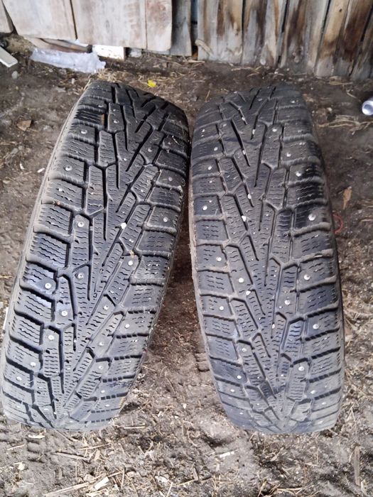 Продам пара 13 зимние шины