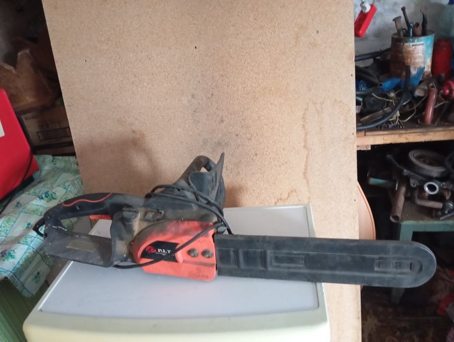 Электропила  пила