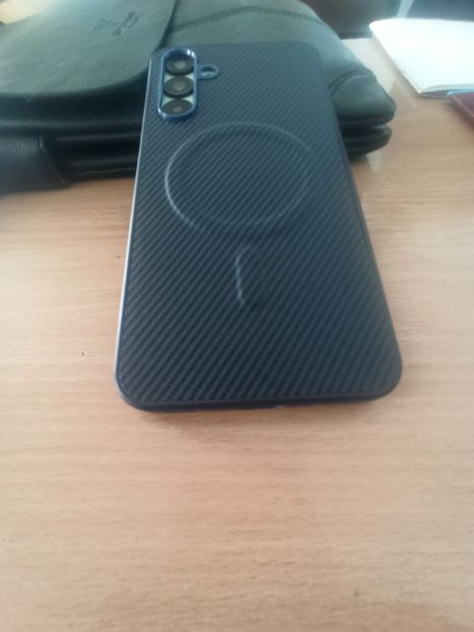 Samsung A 16 iphone 11 ga abmen bor dap qilaman