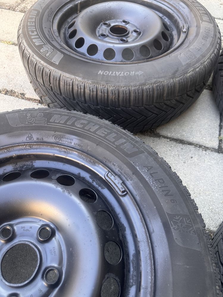Зимни гуми с джанти Michelin 195/65 15